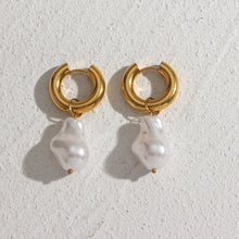 Load image into Gallery viewer, Water Drop Earrings